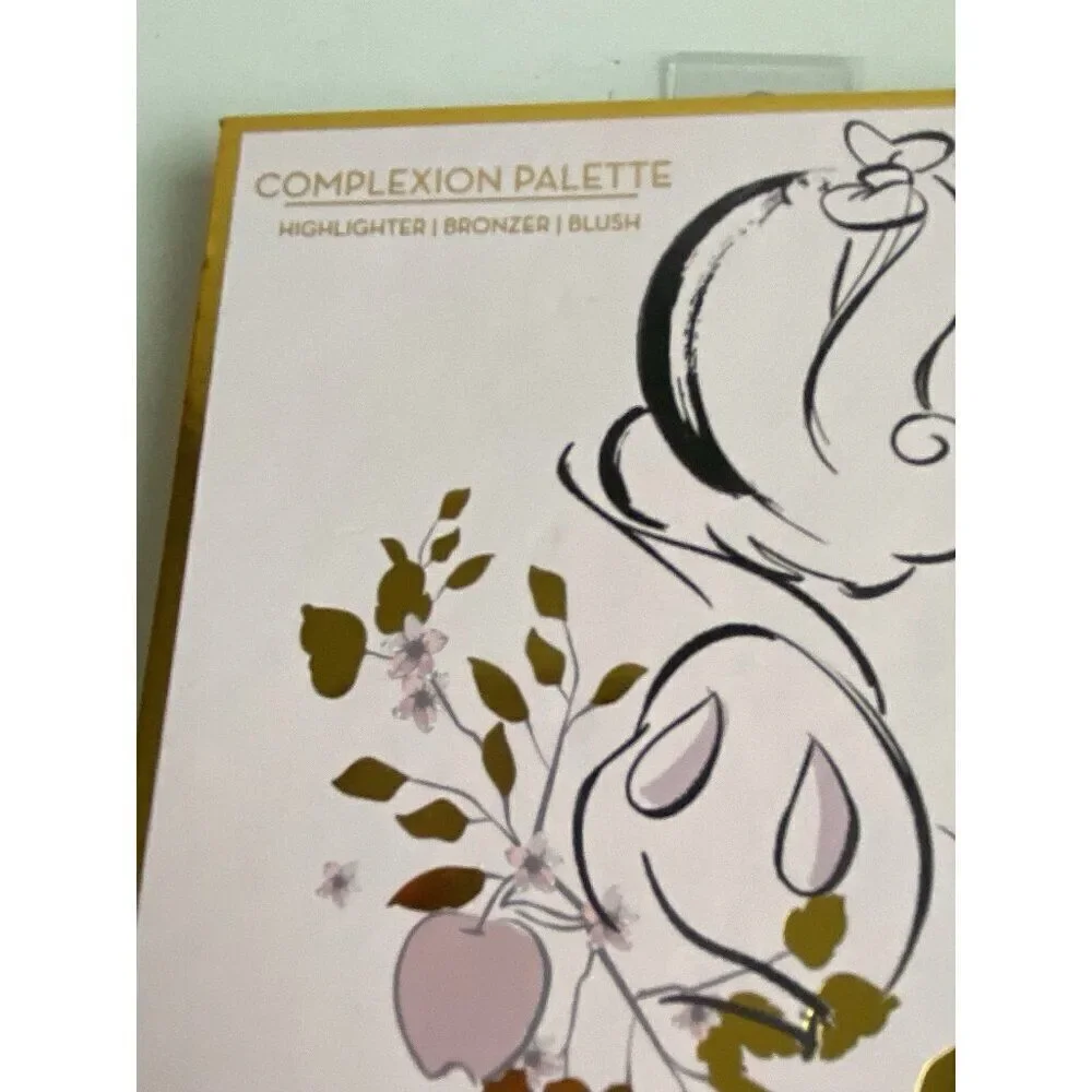 Disney SNOW WHITE 6 Shade Complexion Palette Blush Highlighter Bronzer‎ Mirror